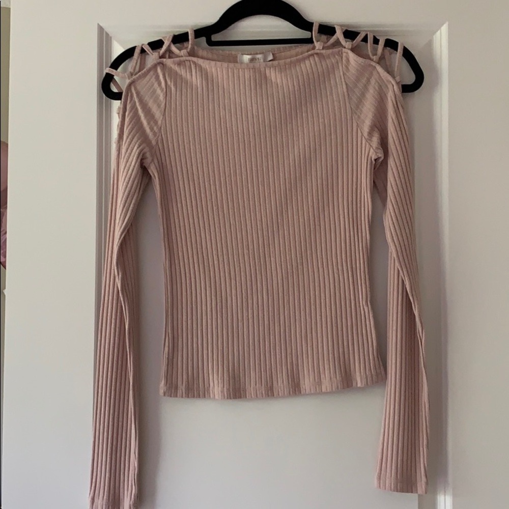 pink long sleeve top
